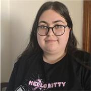 Chica joven con alta capacidad de inglés, creatividad y aprendizaje. Puedo dar tanto de forma presencial como online hasta 4o ESO